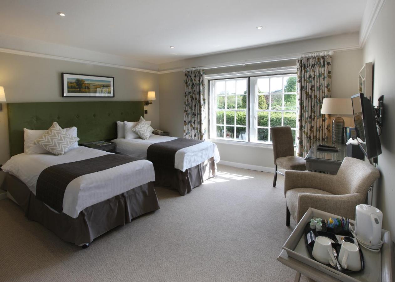 The Bell Inn Hotel Lyndhurst Dış mekan fotoğraf