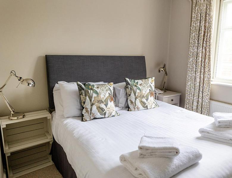 The Bell Inn Hotel Lyndhurst Dış mekan fotoğraf
