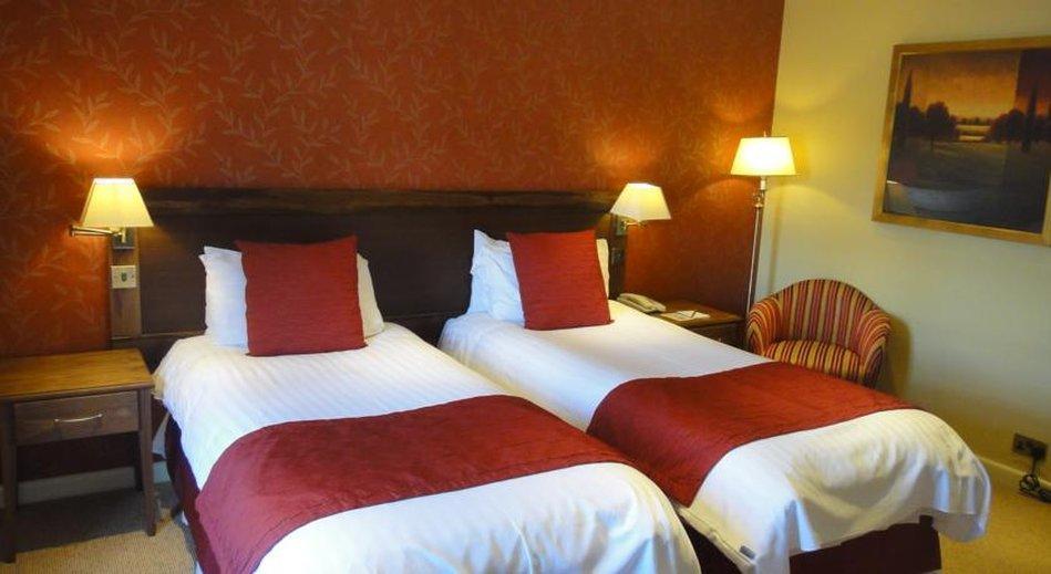 The Bell Inn Hotel Lyndhurst Dış mekan fotoğraf